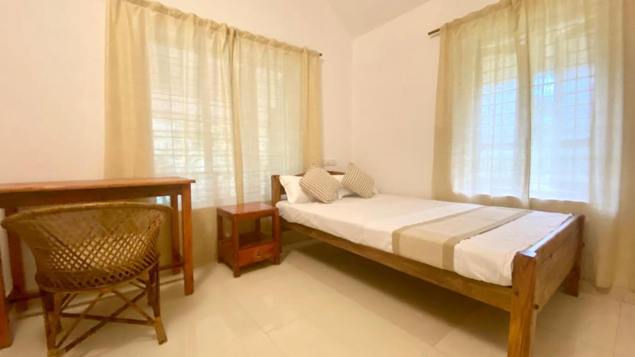 Tattwamasi Ayuryoga With Breakfast And Yoga Hotel Varkala Kültér fotó