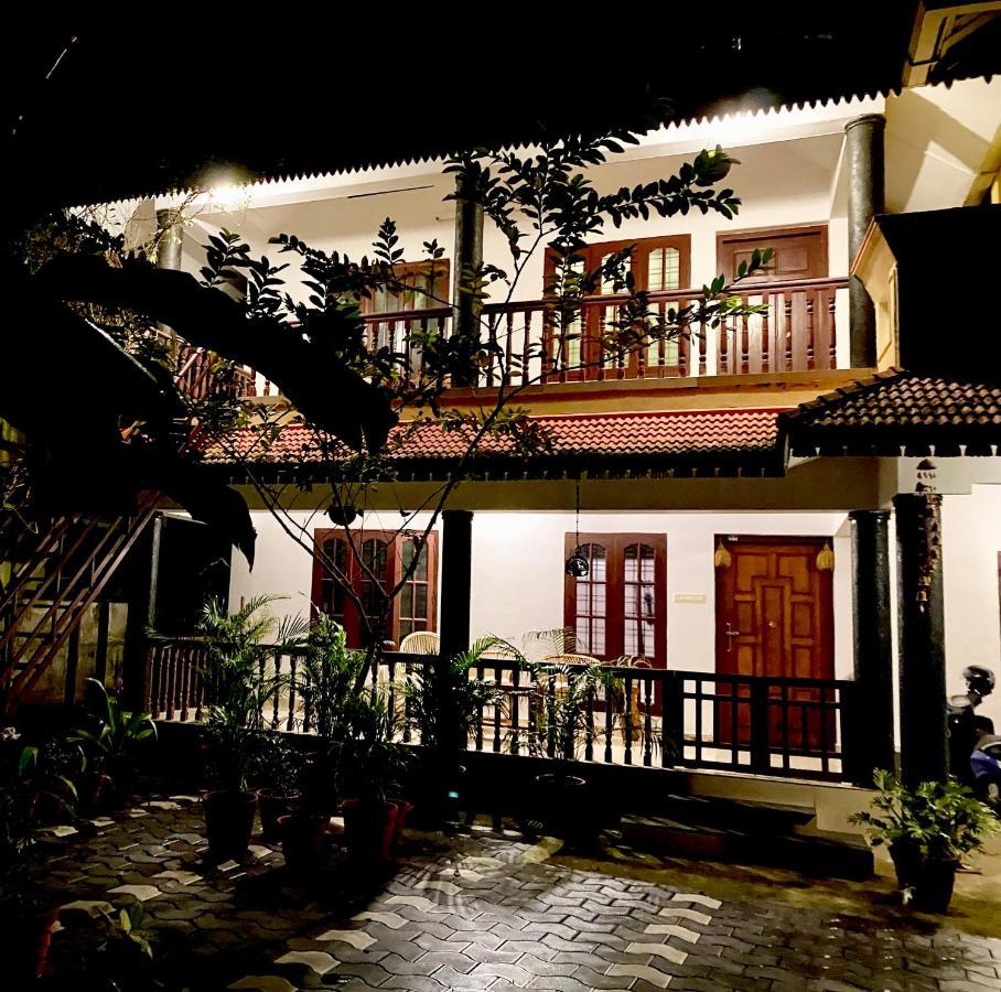 Tattwamasi Ayuryoga With Breakfast And Yoga Hotel Varkala Kültér fotó