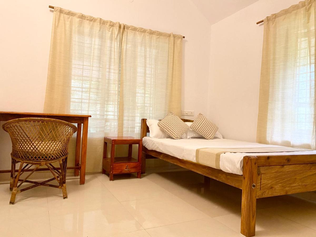 Tattwamasi Ayuryoga With Breakfast And Yoga Hotel Varkala Kültér fotó