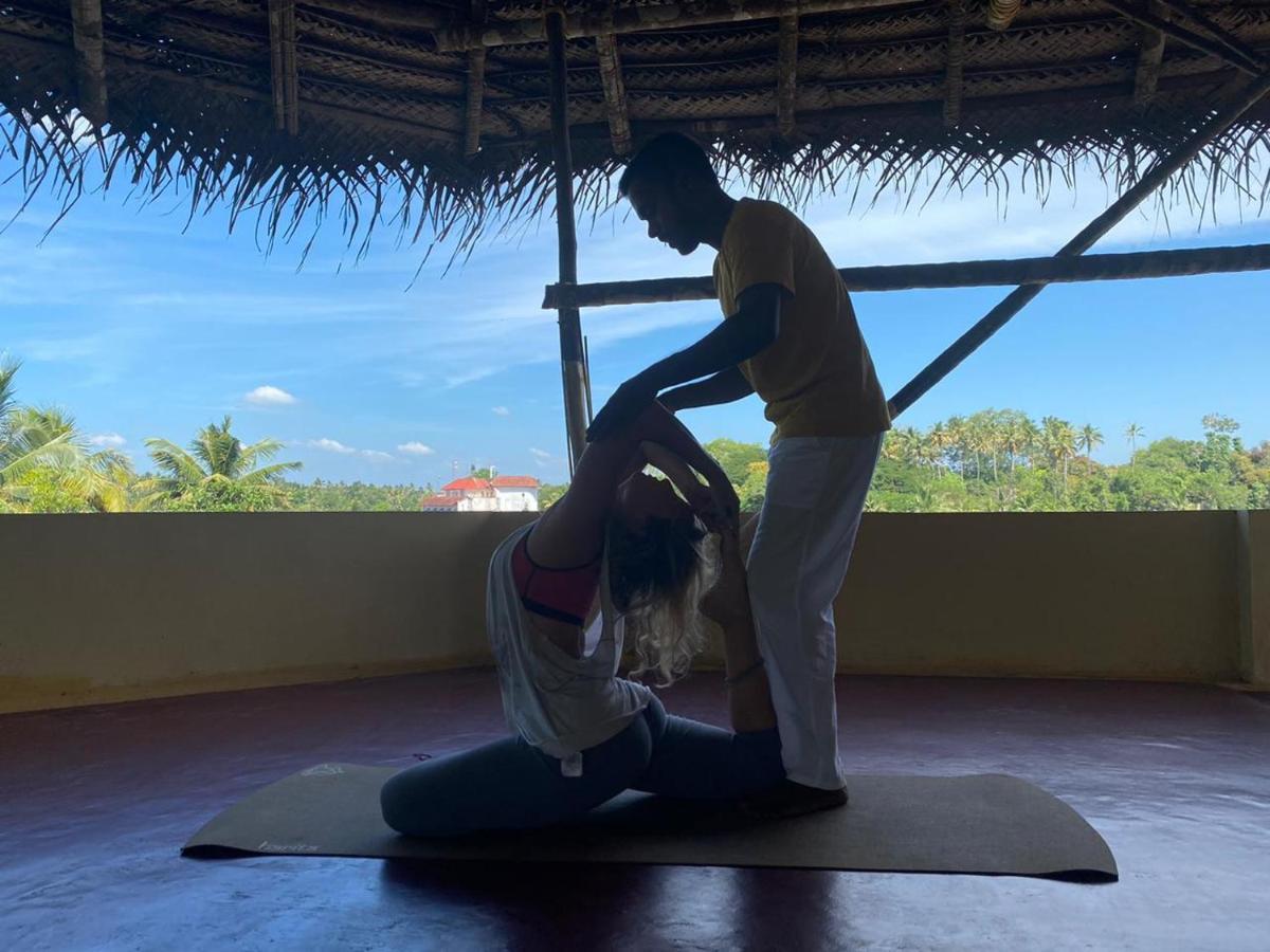 Tattwamasi Ayuryoga With Breakfast And Yoga Hotel Varkala Kültér fotó