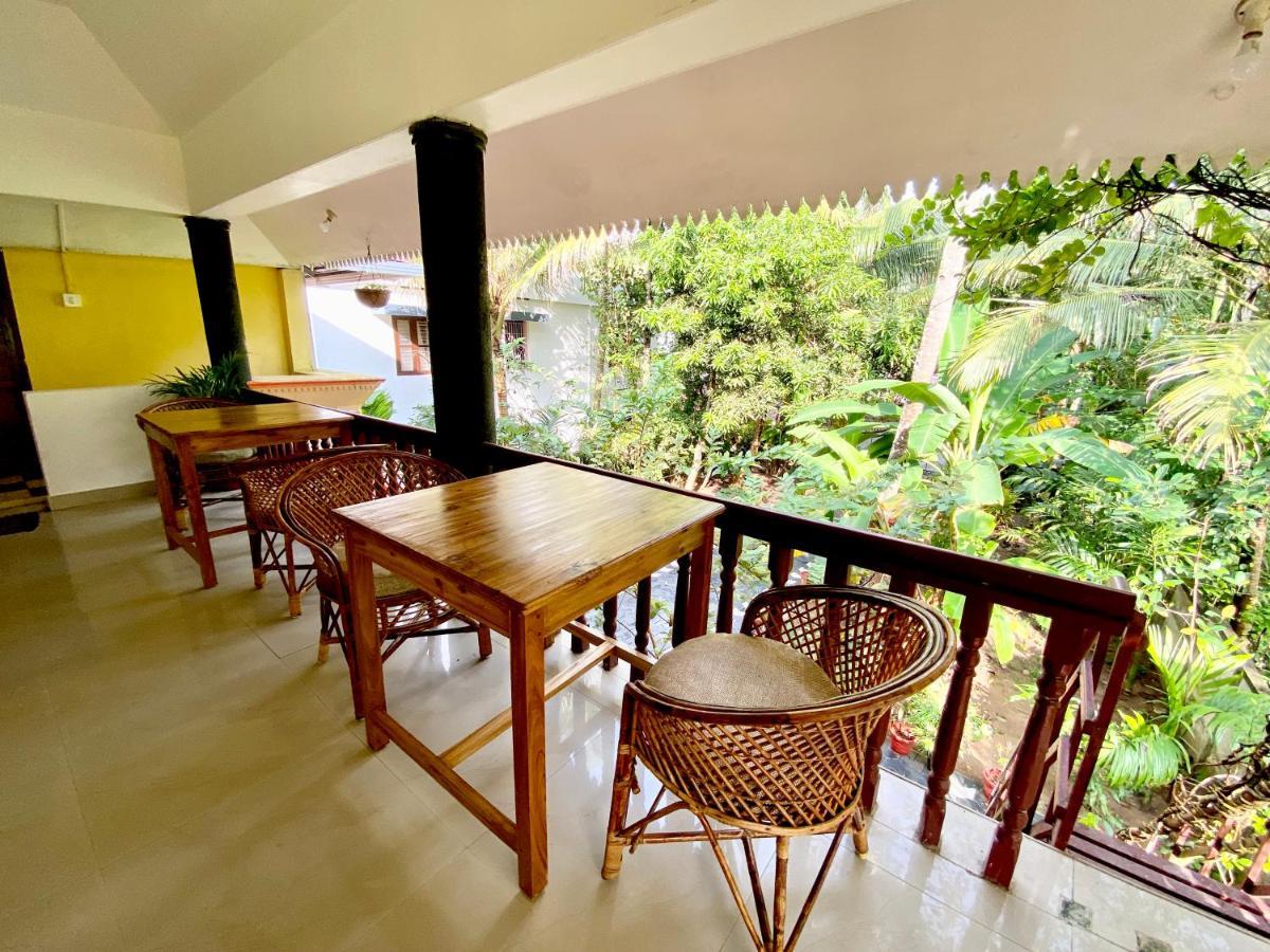 Tattwamasi Ayuryoga With Breakfast And Yoga Hotel Varkala Kültér fotó