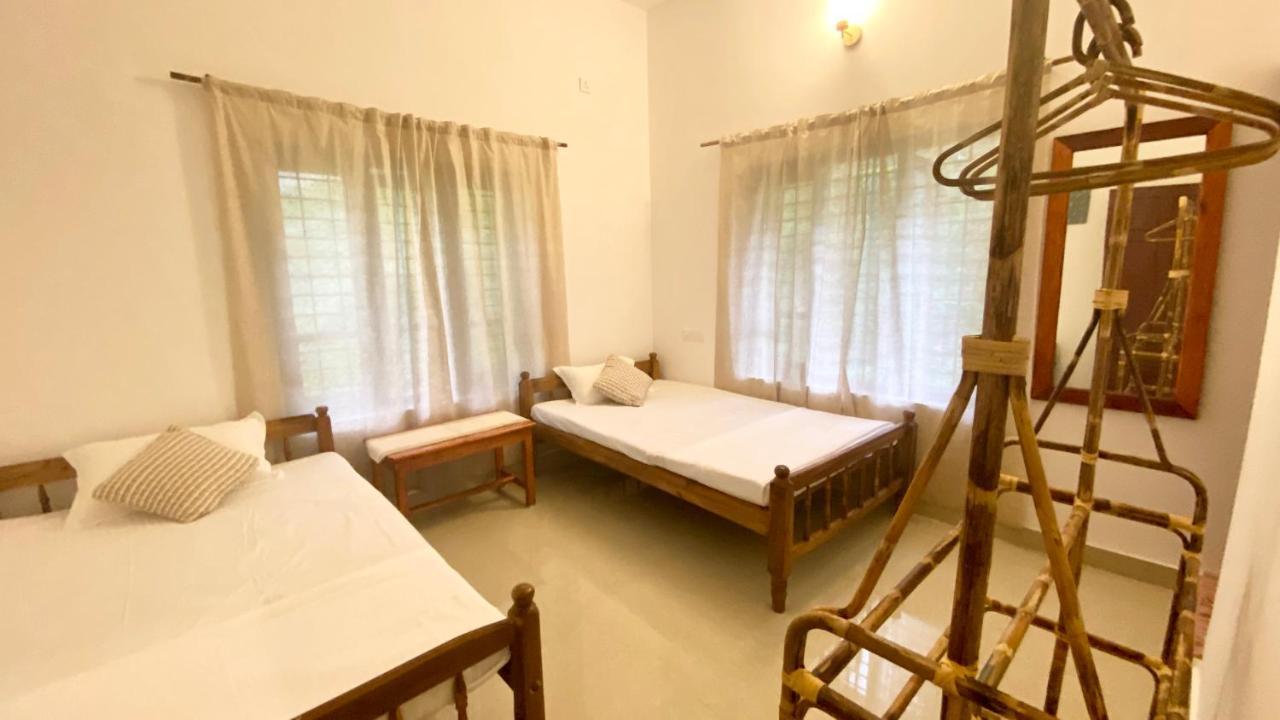 Tattwamasi Ayuryoga With Breakfast And Yoga Hotel Varkala Kültér fotó